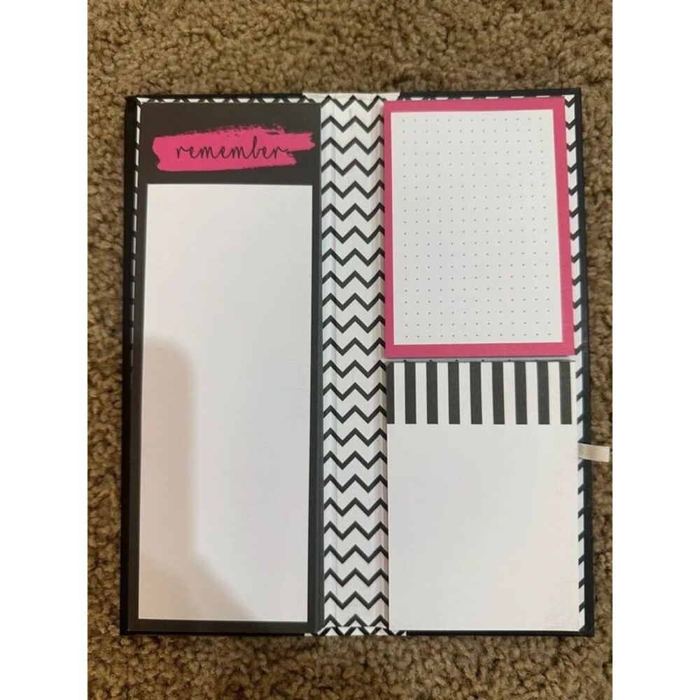 New notes pad with different size notes